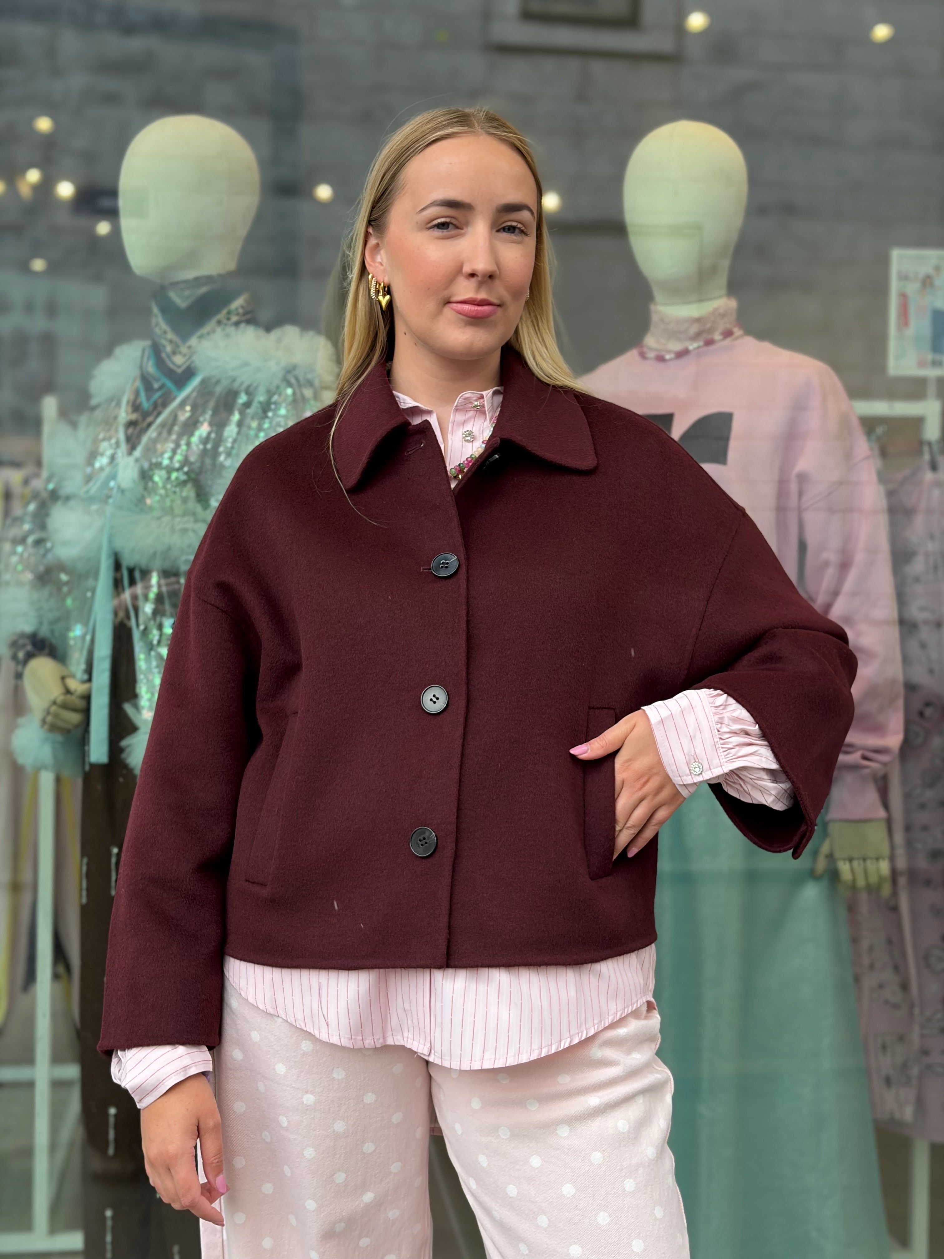 Wool Coat Burgundy