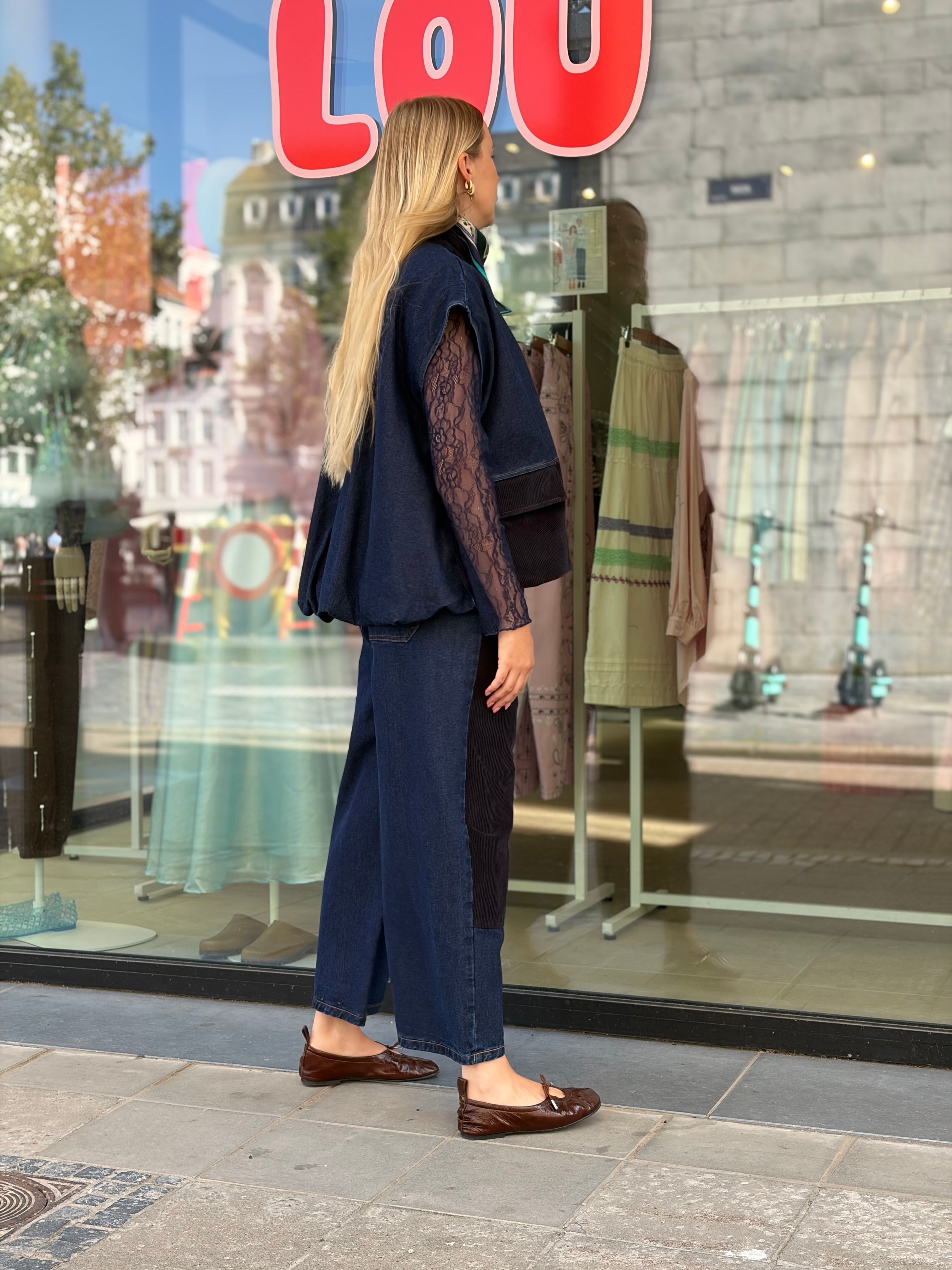 Alibana Navy Lace Top