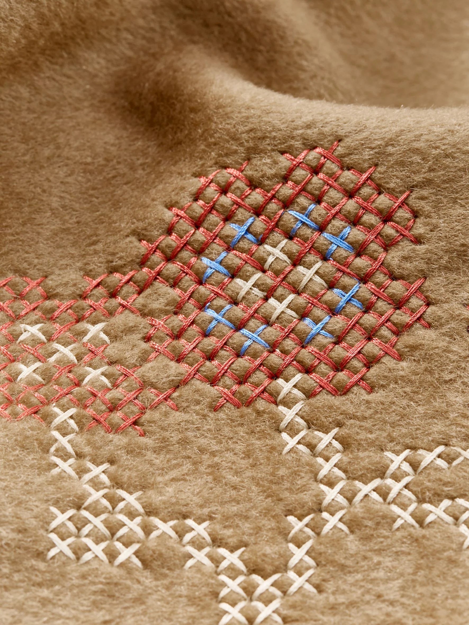 Flotile Triangle Scarf Wool Wood Thrush Brown